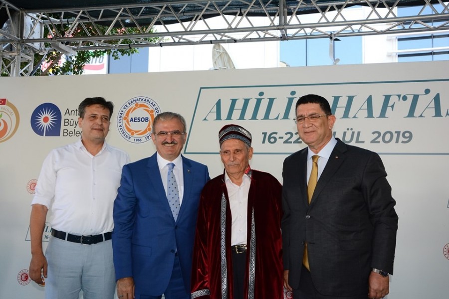 İLİN AHİSİ YAŞAR AZGAN